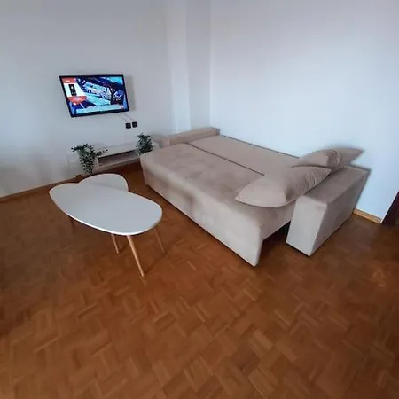 Apartment Lelashomeouranoupoli