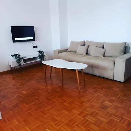 Apartment Lelashomeouranoupoli *